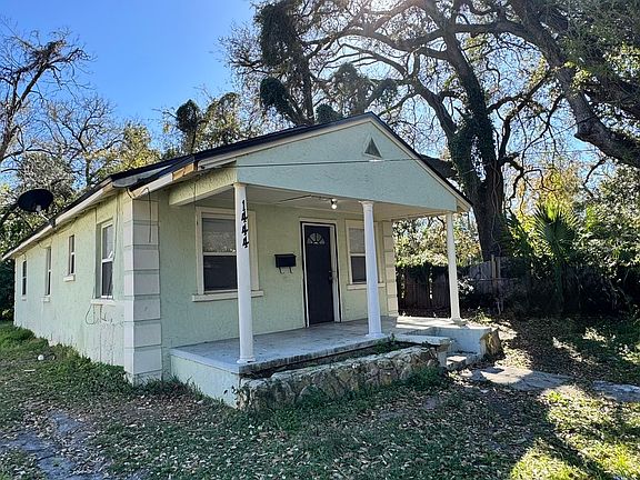 2nd image of 1444 E 12th St