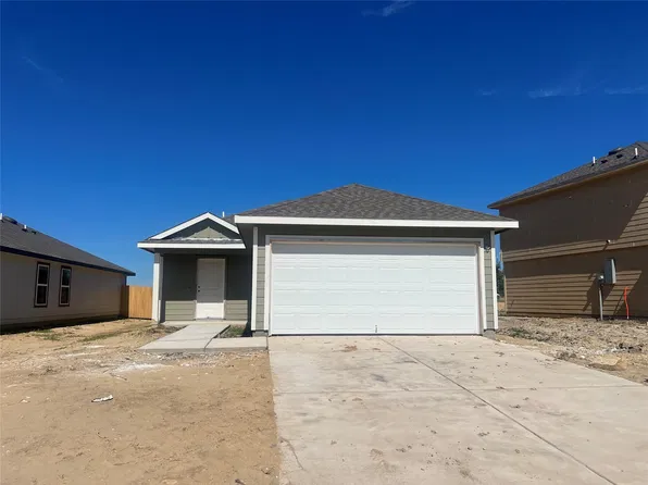 1208 Hickory Grove St, Brenham, TX 77833