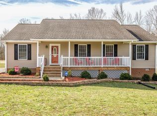 17149 Loving Union Rd, Disputanta, VA 23842