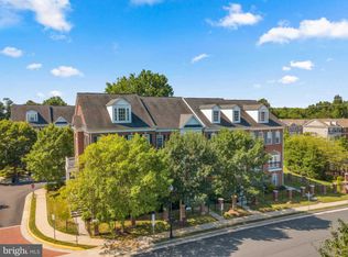 10545 School St, Fairfax, VA 22030