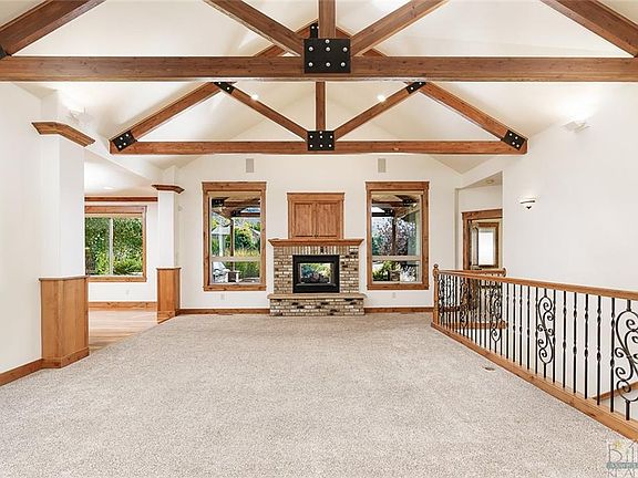 3rd image of 3486 Stone Mountain Cir