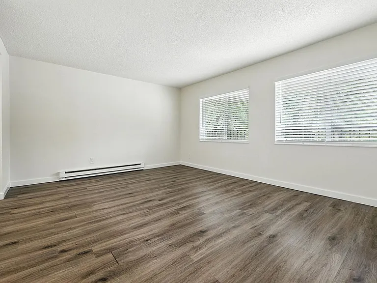 51 Hayes Pl SW — Photo 10
