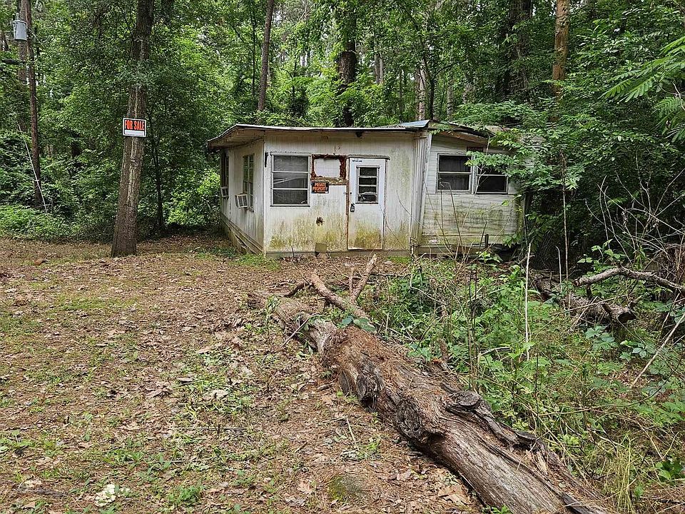 1st image of 16881 Shadow Wood Dr