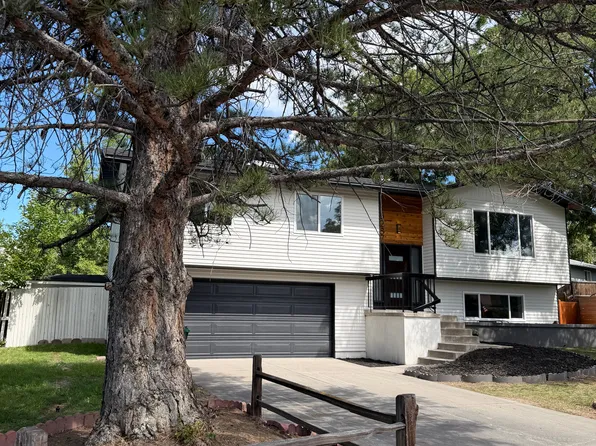8287 S Valencia Cir, Sandy, UT 84093