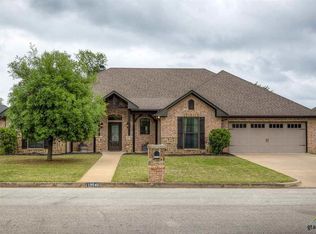 19540 Sandhill Ln, Flint, TX 75762