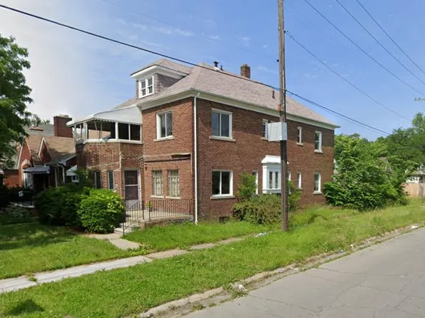 9100 Pinehurst St, Detroit, MI 48204