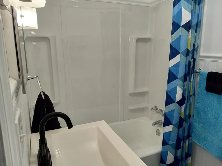 232 N Lake St SE #1 — Photo 23