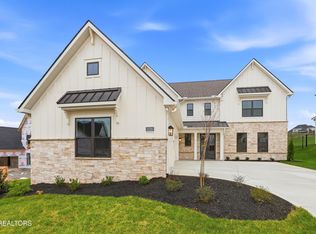 1226 Wagon Hitch Rd, Knoxville, TN 37934
