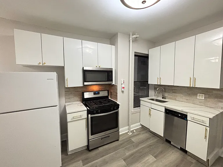 5300 Palisade Ave #203A — Photo 1