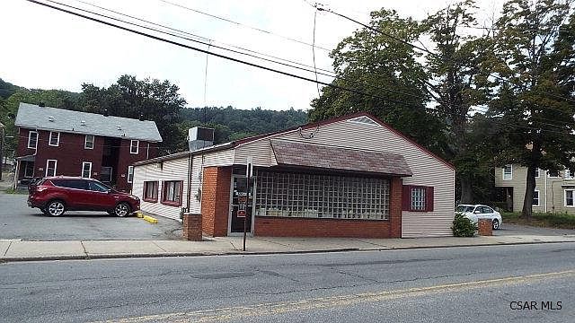 1st image of Franklin St