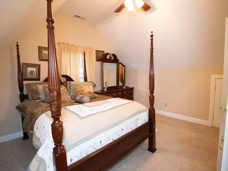 812 Westin Ct — Photo 13