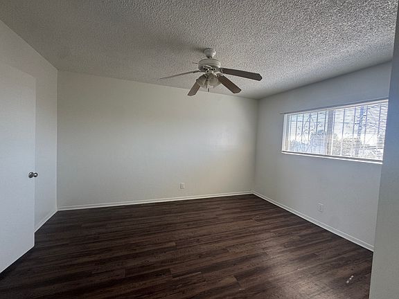 4th image of 2012 Marine Ave APT C