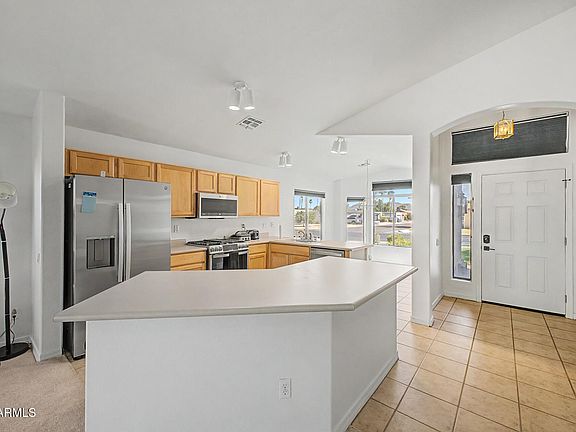 3rd image of 3056 E SWEETWATER Avenue