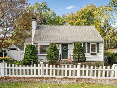 51 Hawthorn St, Westwood, MA, 02090