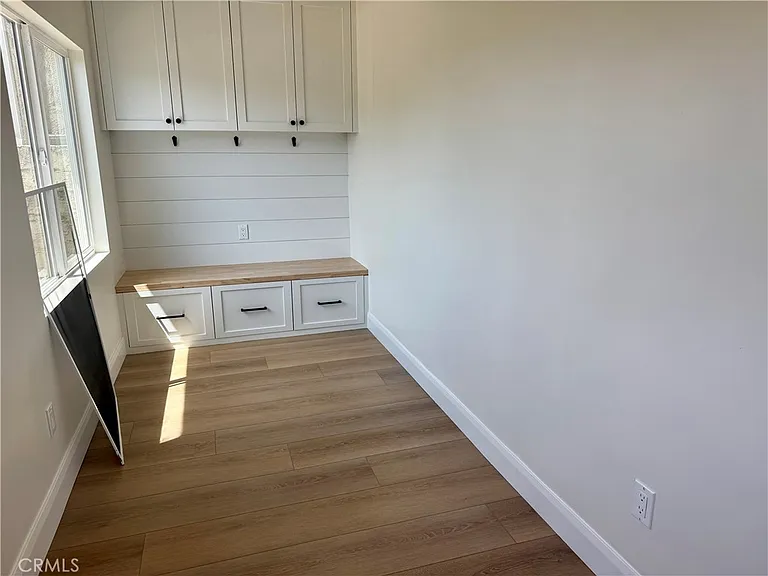 108 S Guadalupe Ave — Photo 8