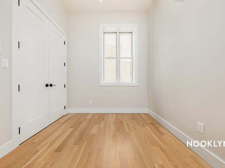 284 Prospect Park W #5 — Photo 12