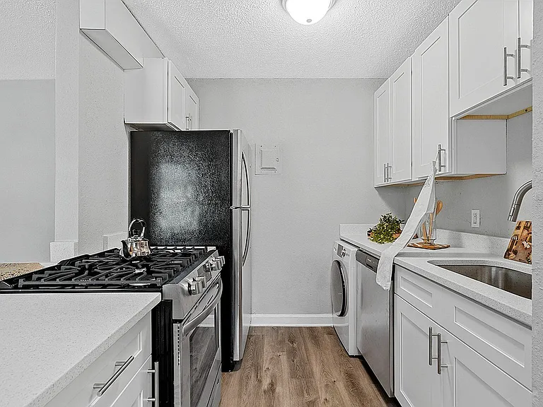 Open Kitchen