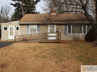 4 Benart Pl, Middlesex, NJ 08846