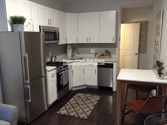 48 Clearway St. #1 Boston - Back Bay Unit Photo 1