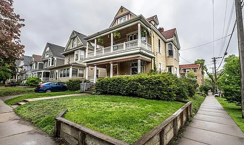 2123 Bryant Ave S #2 Photo 1