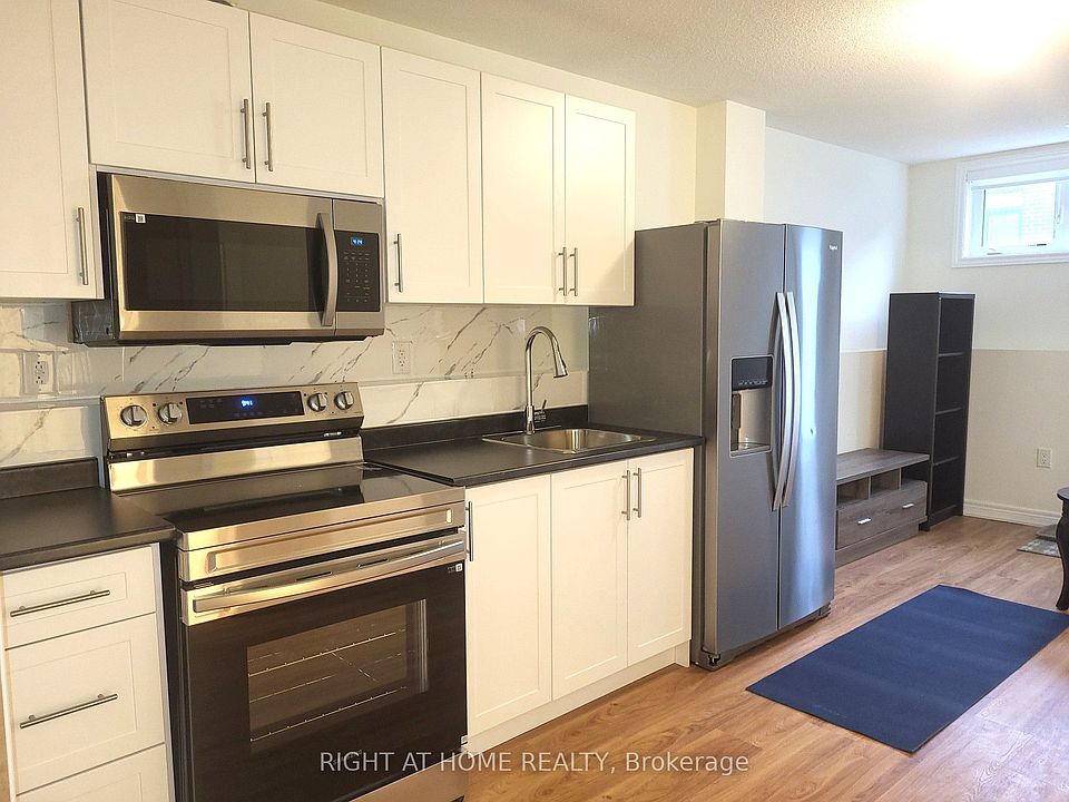 1st image of 56 Singhampton Rd