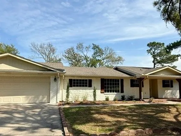 452 Sandy Ln, Ardmore, OK 73401