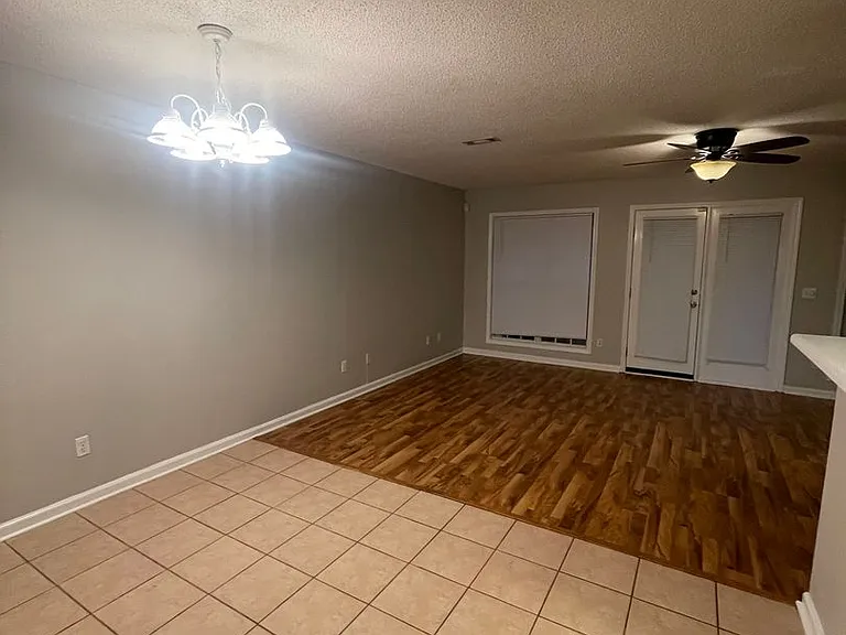 152 Woodmere Dr — Photo 4