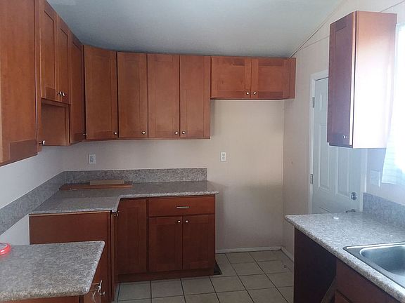2nd image of 241 Fanshaw Ave