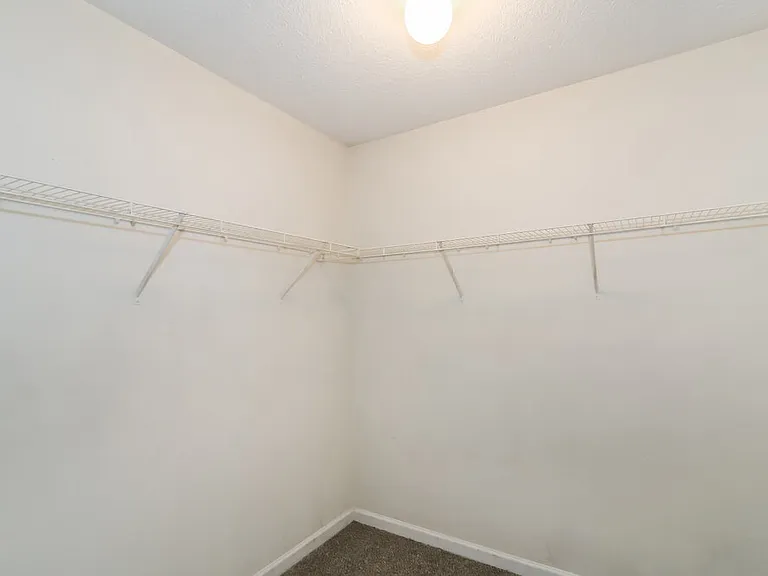 1752 Old Dogwood — Photo 13