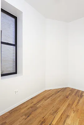 Rented by Compass | media 11