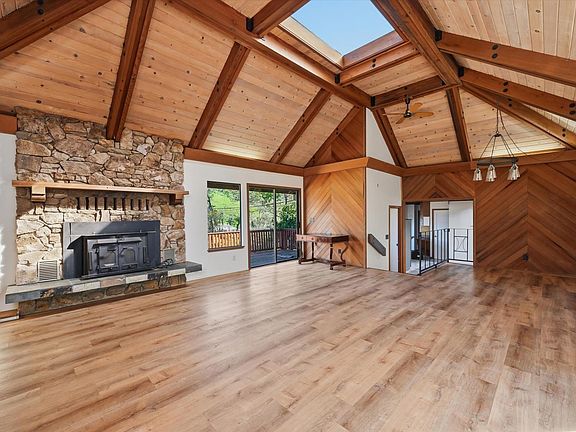 4th image of 1830 Howell Mountain Road