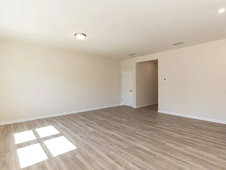 1498 Rhodes Pond St — Photo 10