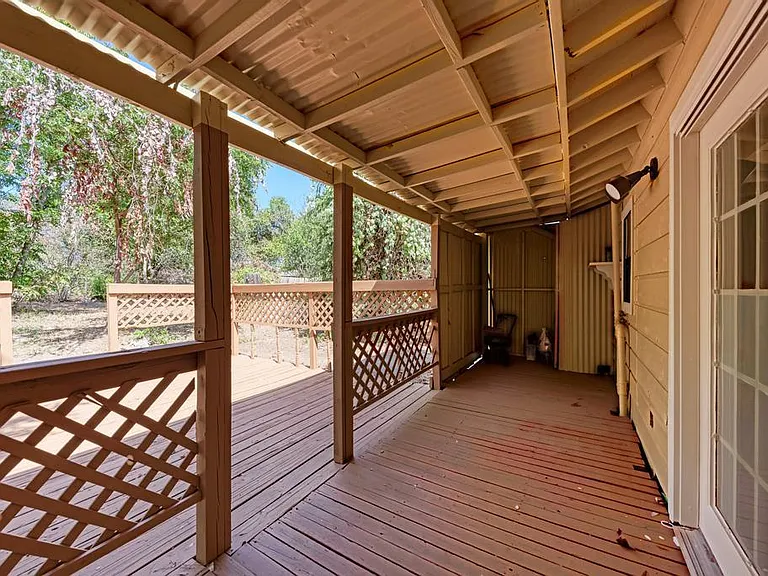 6300 Betty Cook Dr — Photo 37