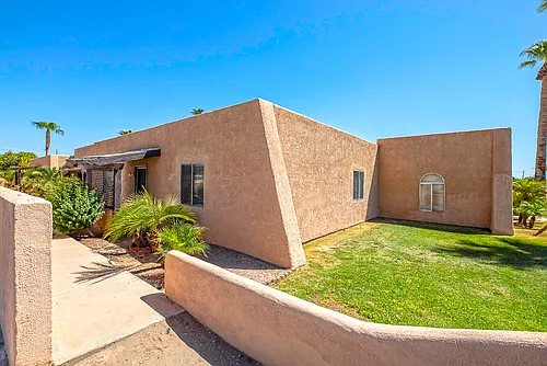 2490 W Yowell Ct Photo 1