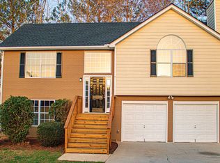 220 Kings Cv, Locust Grove, GA 30248