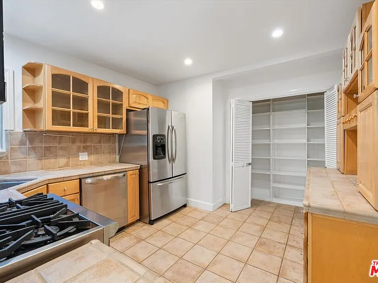14041 Roblar Rd — Photo 16