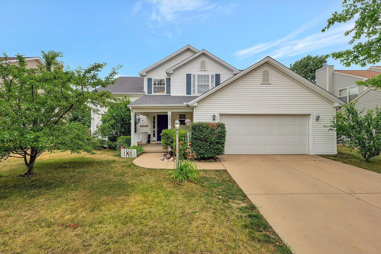 3906 Daffodil Ln photo 1