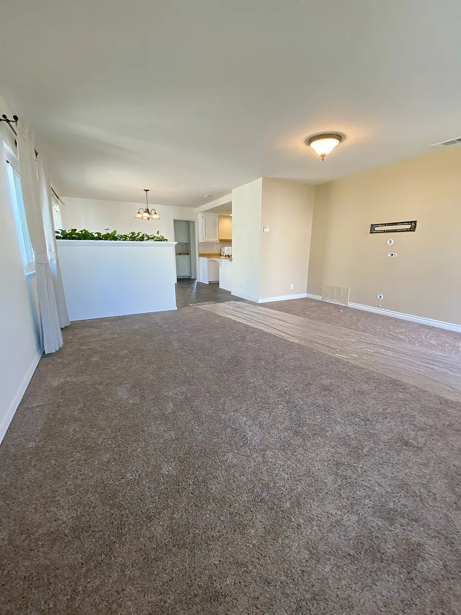 Livingroom. Big TV Mount on wall. - 3865 Nautical Dr