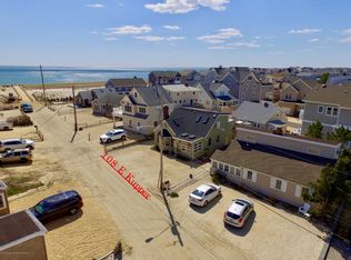 108 Kupper Dr, Mantoloking, NJ 08738