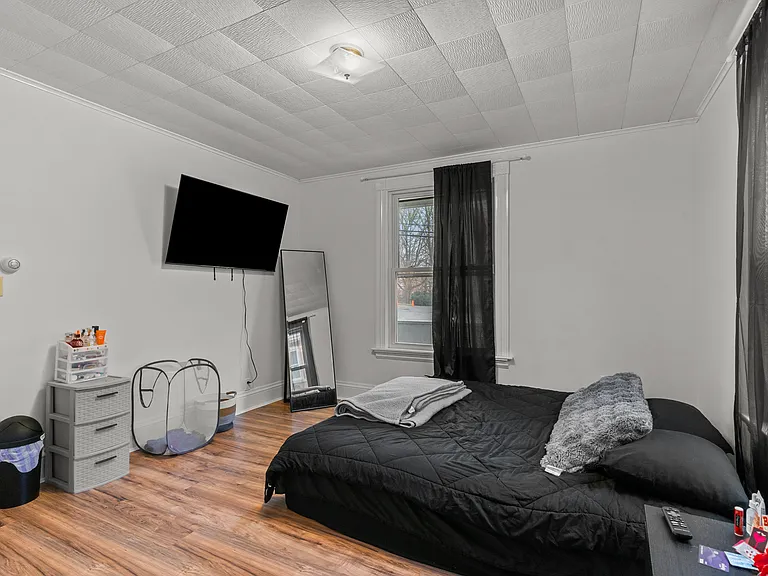 156 High St #1 — Photo 12