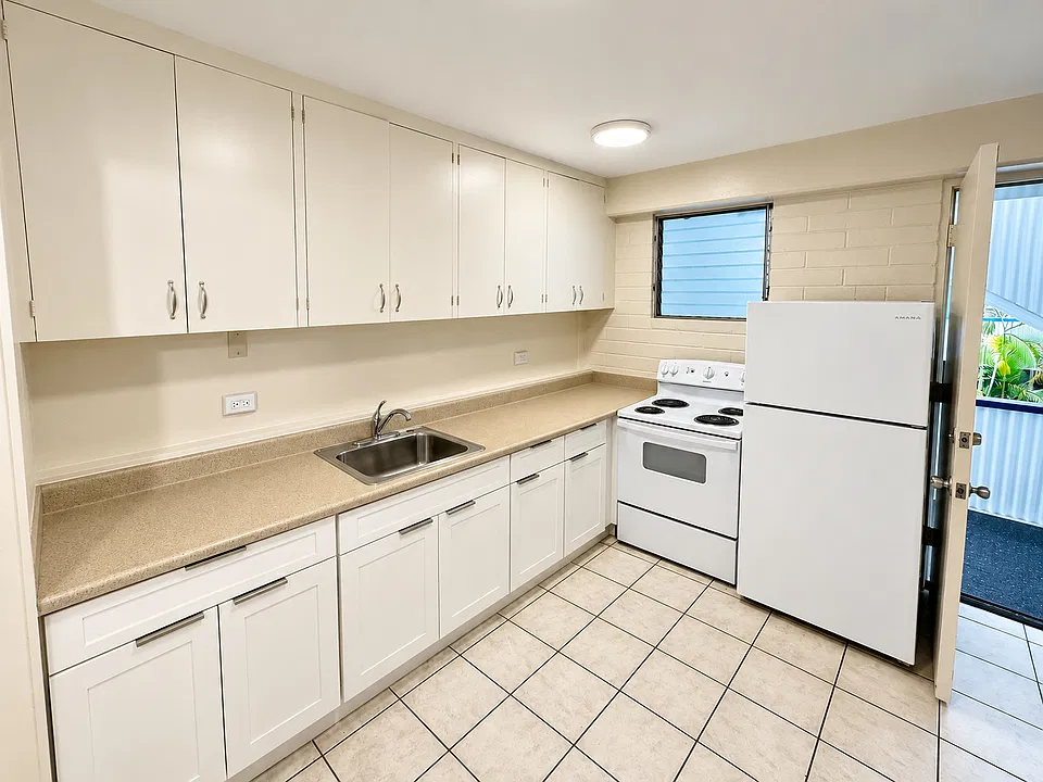 410 Nahua St #206-1