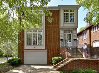 7002 Tulane Ave, University City, MO 63130