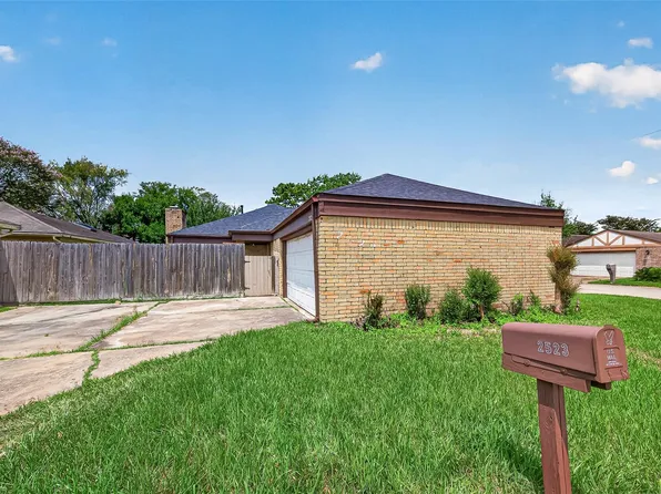 2523 Creekway Cir, Missouri City, TX 77459