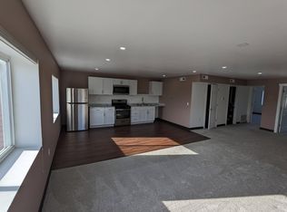 3166 W Broad St, Columbus, OH 43204