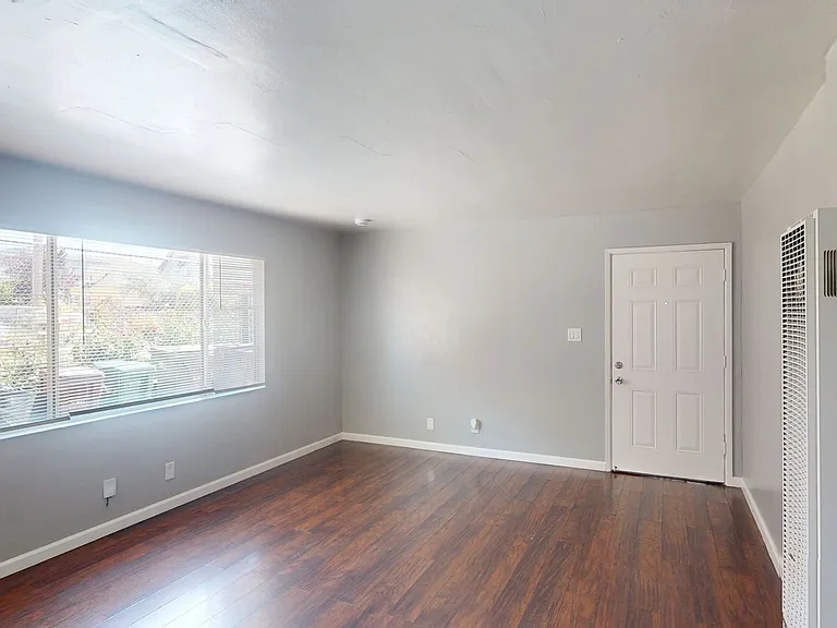 3502 Brookdale Ave — Photo 5
