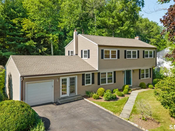 264 Skyview Drive, Stamford, CT 06902