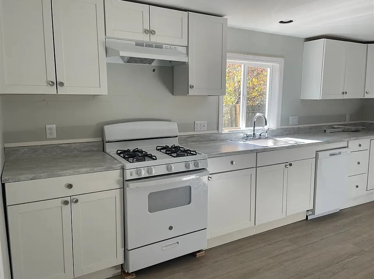 3 bed, 1269 sqft, $3,800 — Photo 4