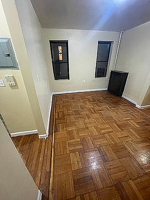 2nd image of 3020 Bainbridge Ave #B3
