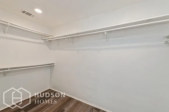 8609 Kensington Dr — Photo 20