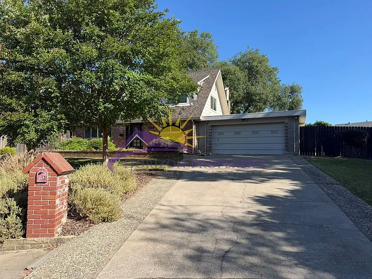 4939 Durland Way — Photo 2